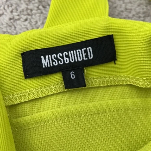 MISSGUIDED dress - Picture 3 of 4